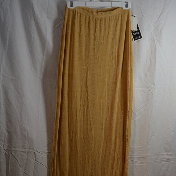 Yellow Stretchy Skirt SZ S/P NWT - Picture 2 of 3